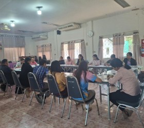 การประชุมผู้บริหาร หัวหน้าส่วนราชการ ข้าราชการประจำเดือน เมษายน 2568
