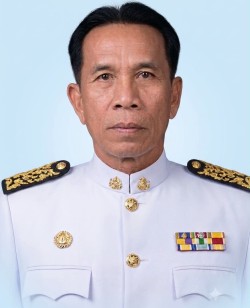 นายรพีพัฒน์  ทำเลดี